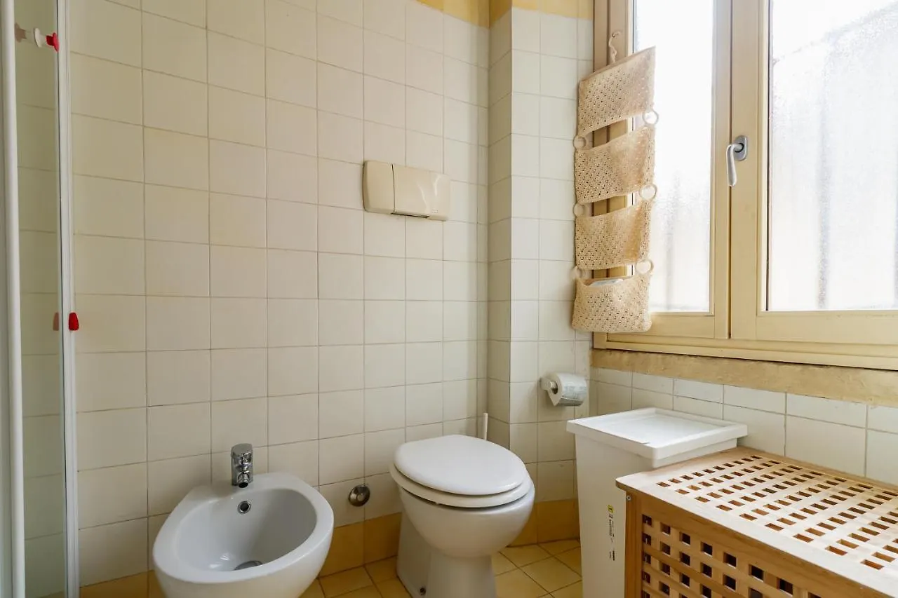 Renovated studio close to Duomo - Crocetta Appartamento Milano